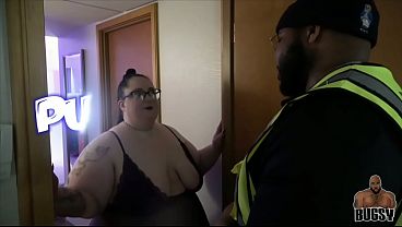 BBW FUCKS HOTEL SECURITY