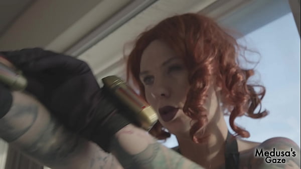 Black Widows Sting – with Scarlett Love