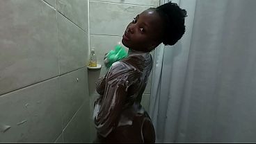 Ebony Girl Ass Clapping Huge Boobs Nipples Pierced Hot Stepdaughter In The Bathroom Stepdad Walks In She Eagerly Begs Him For a Golden Shower – Mastermeat1
