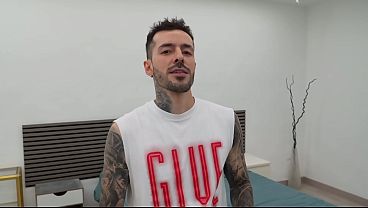 I fuck an Italian Silvia Preslar woman I meet on the street hard; she just wants me to fill her with semen.