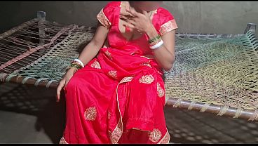 Indian Desi Village aunty closeup pussy fucking in hot saree Desi Bhabhi Saree sex video