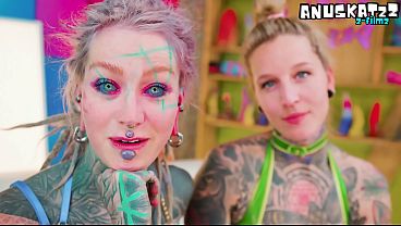 Extreme ALT Latex Strap-On Lesbian Sex – Tattooed Babe, German Dirty Talk
