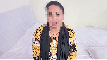 I found my student’s mother alone at home and fucked her.