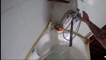 masturbation underwater