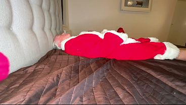 Santa and two horny elves…