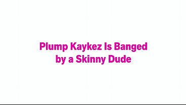 Slutty Plumper BabyKaykez Gets Eaten Out by Two Different Men